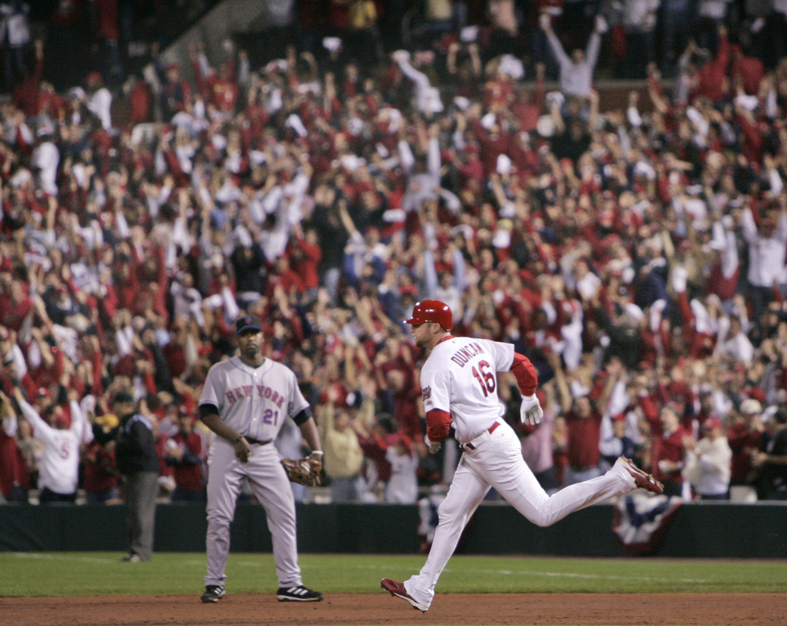 Carlos Delgado, Chris Duncan